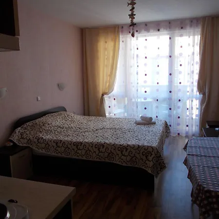 Studio Morskoi Briz *